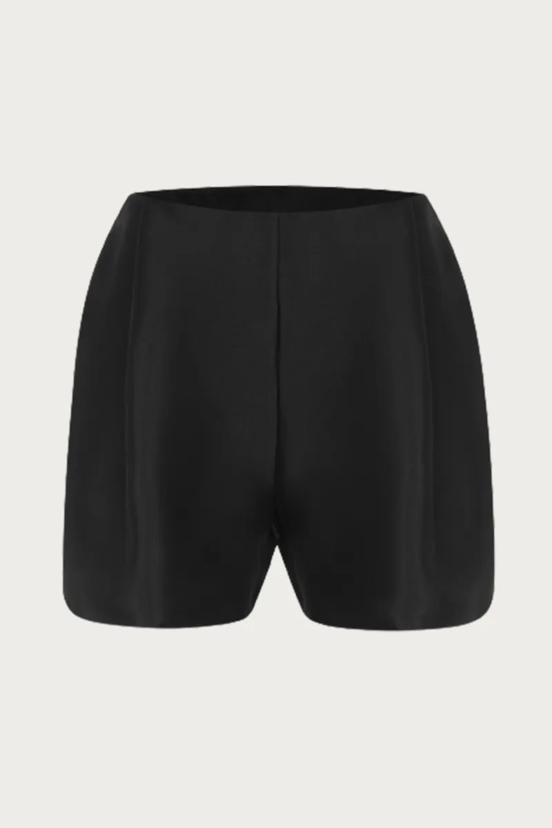 CARLOTTE SHORT