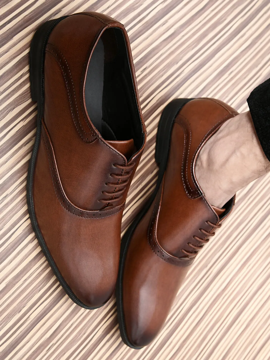 FENTACIA Men Tan Lace-Ups Formal Shoes