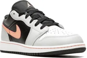 Jordan Kids Jordan 1 Low Black Grey Pink sneakers