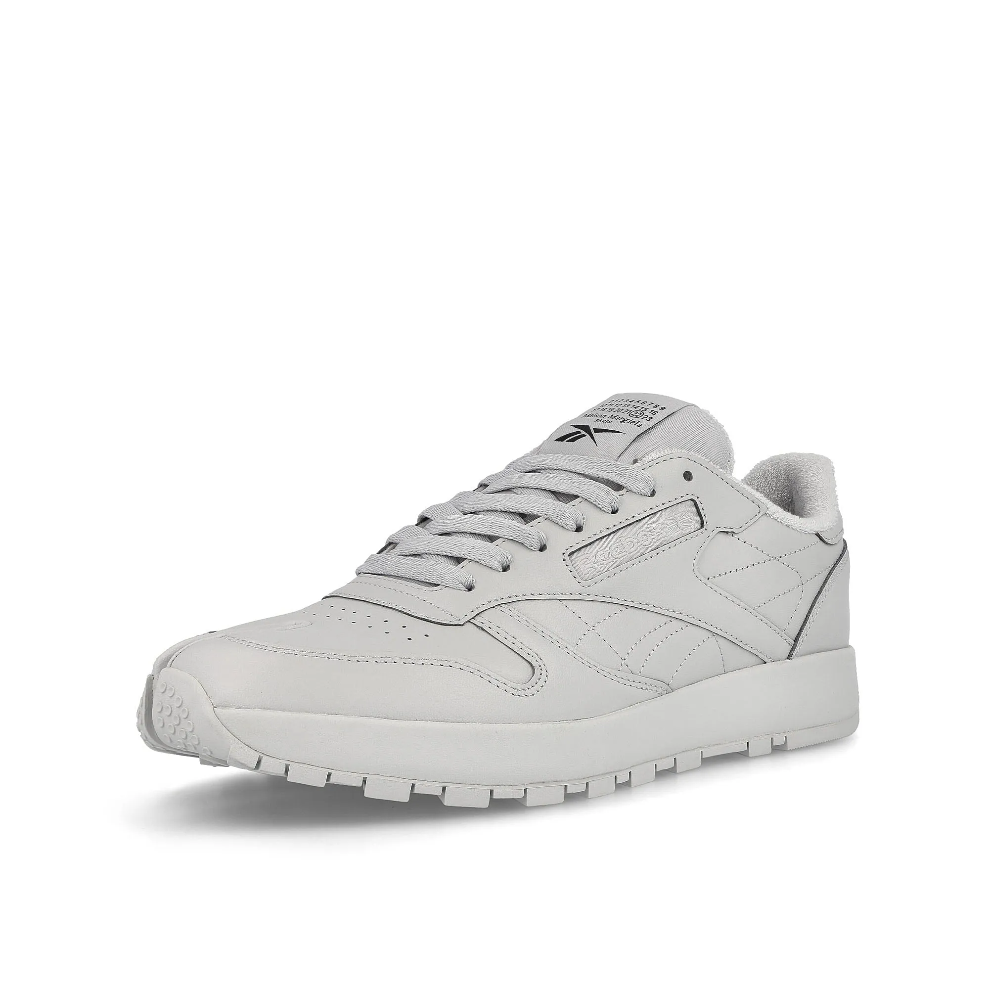 Maison Margiela x Reebok Project 0 Classic