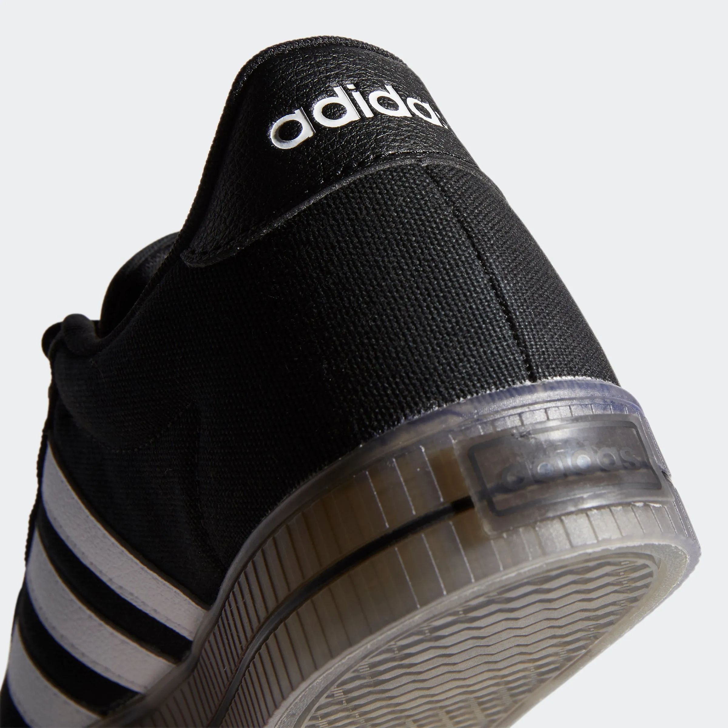 Men's adidas Essentials Daily 3.0 Shoes Black