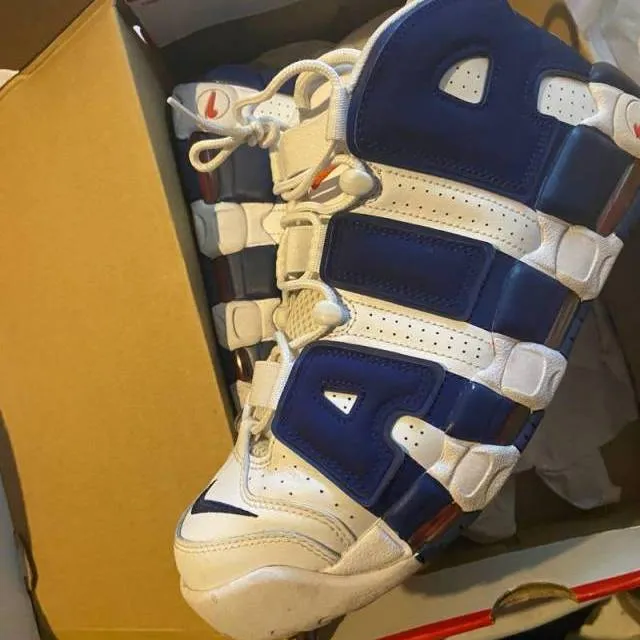 Nike Air More Uptempo Knicks