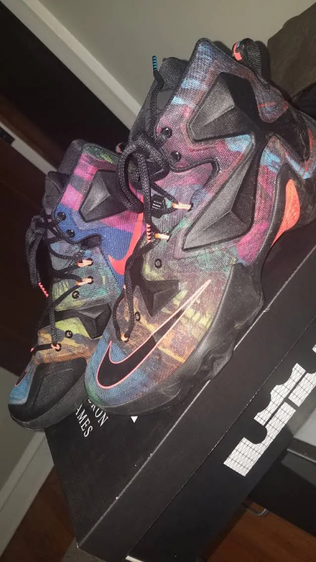 Nike LeBron 13 - Akronite Philosophy