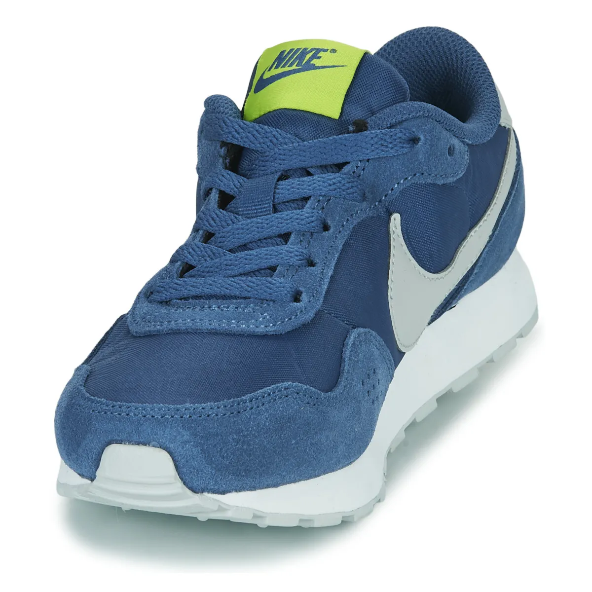 Nike Nike MD Valiant