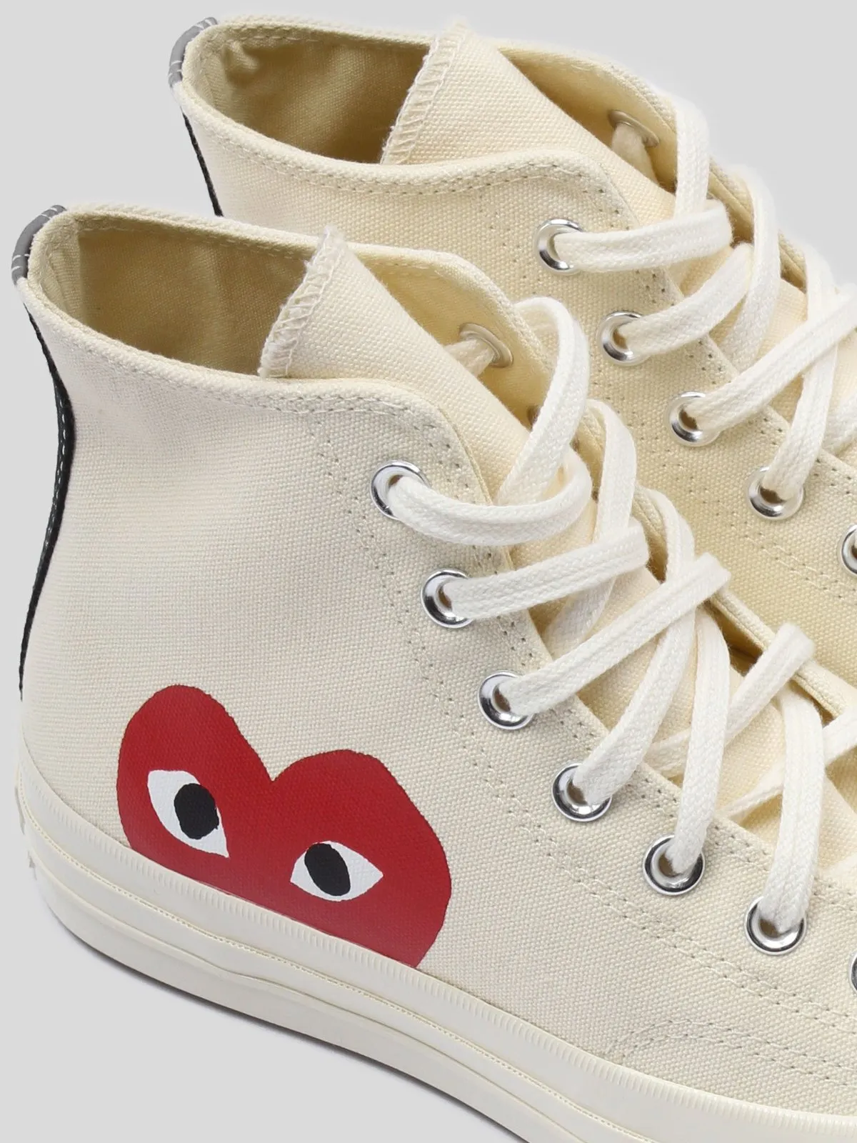 Play Red Heart Converse Chuck All Star '70 High - white