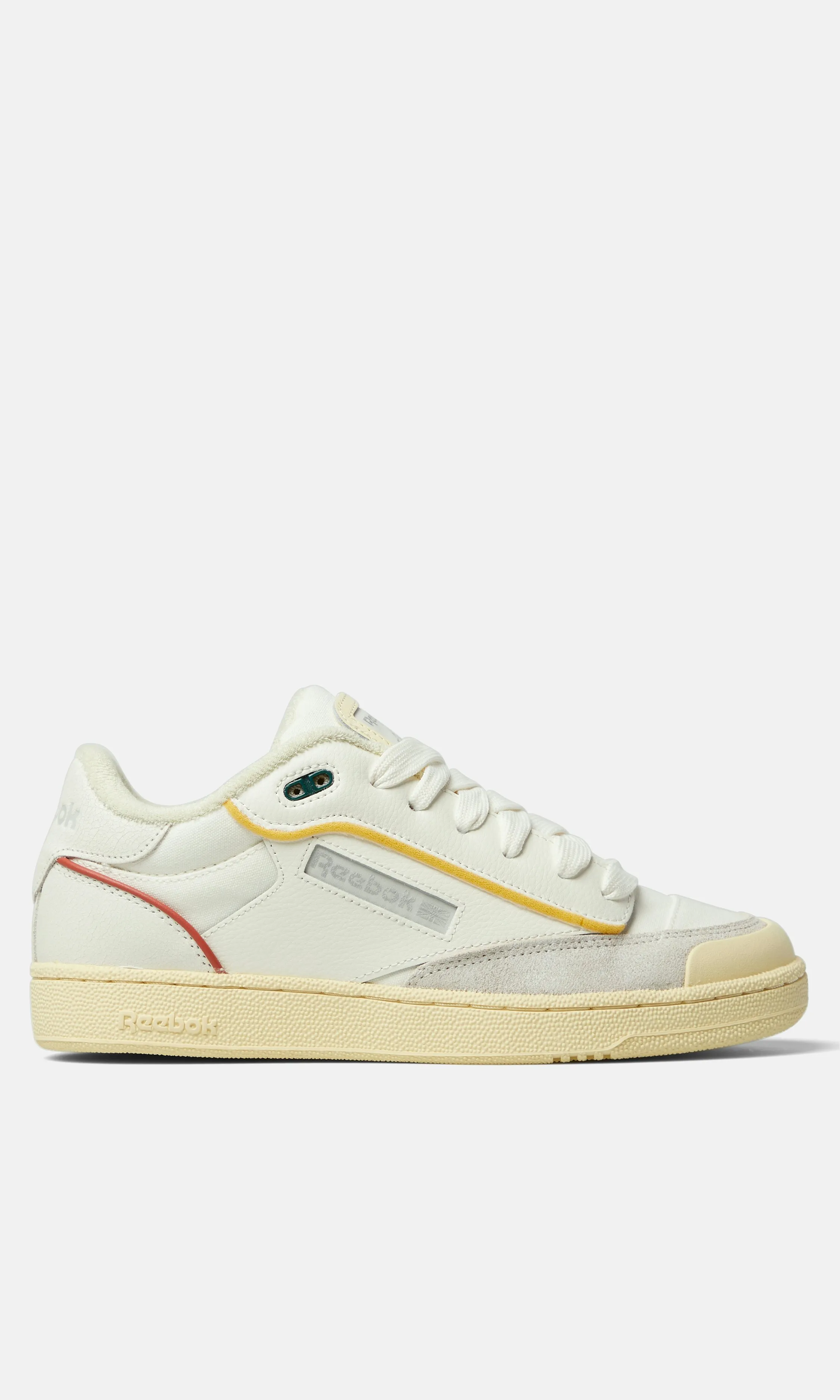 Reebok Club C Bulk Sneakers White | Unisex | Junkyard