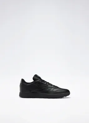 Reebok -  x Maison Margiela Classic Leather Tabi Sneakers - Shoe