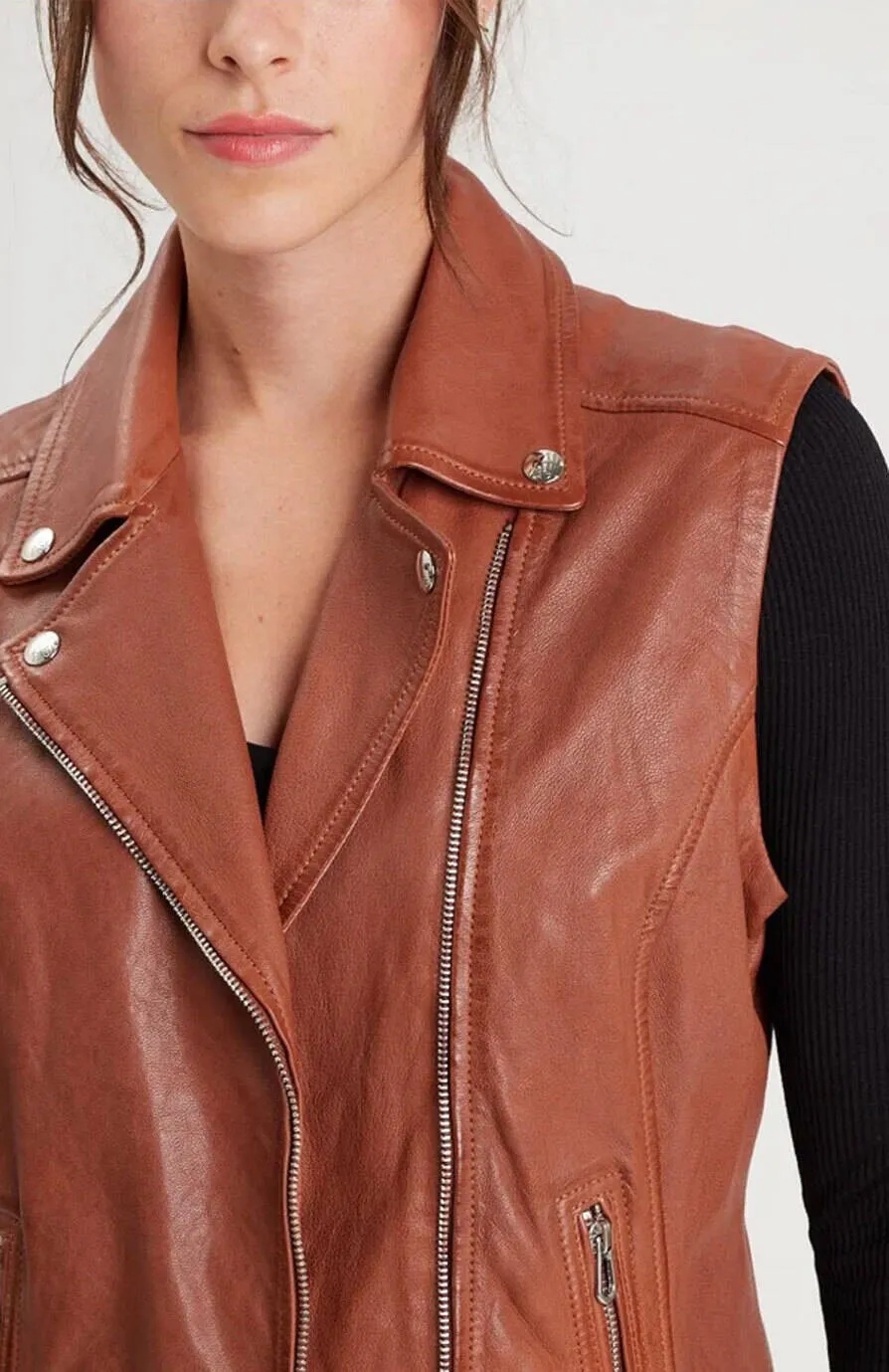 Women's cognac leather sleeveless vest 102338