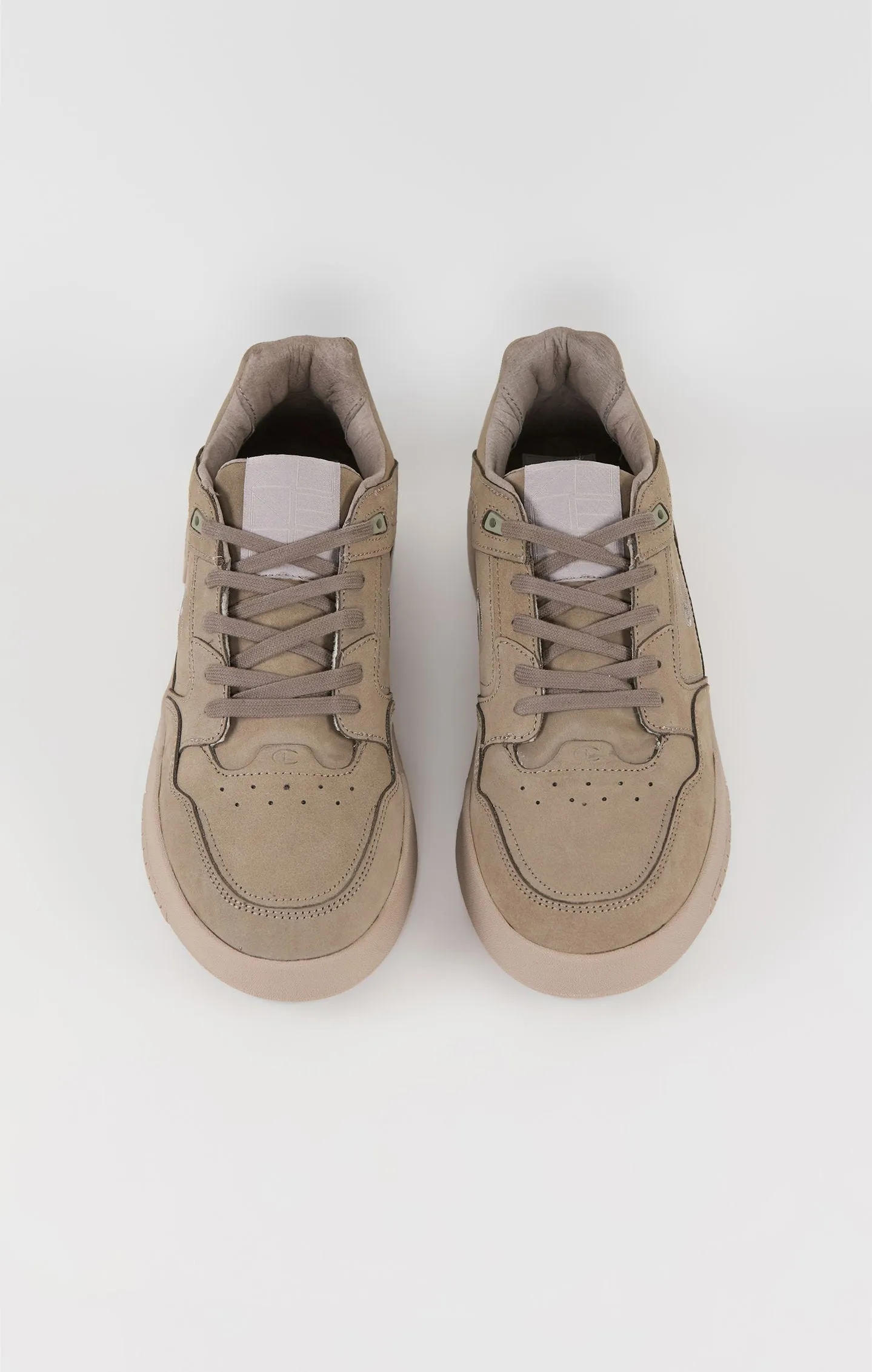  ZN80 Nubuck Low Trainers     